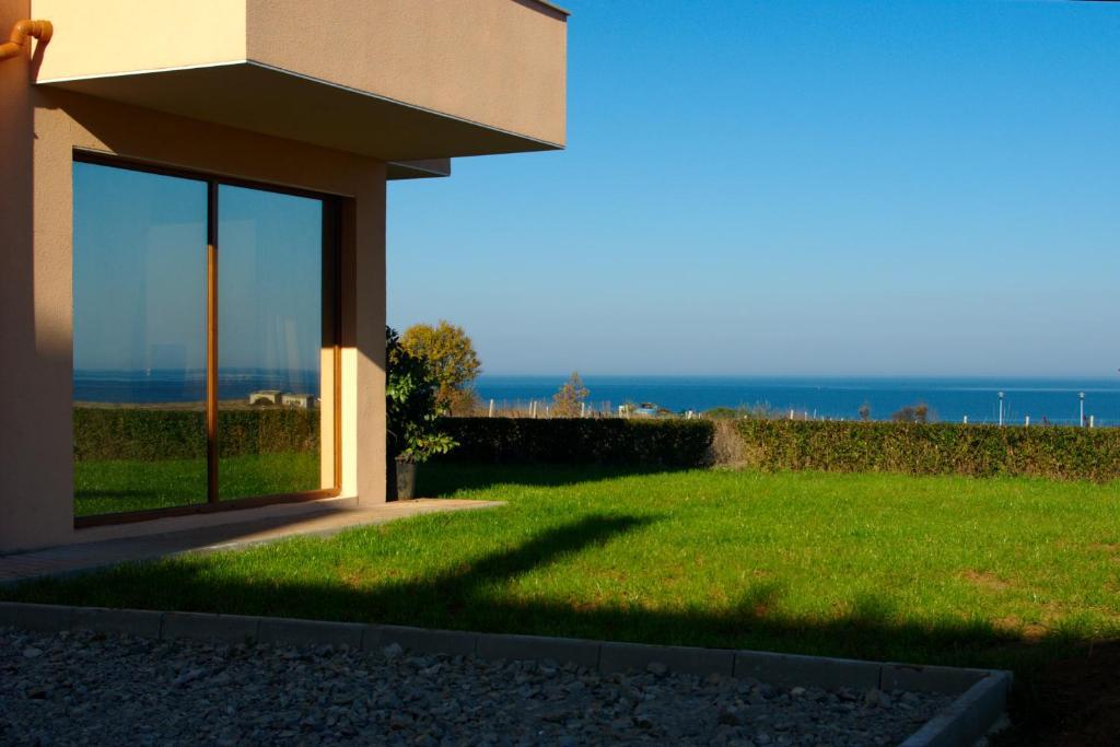 לוזנטס Seagarden Villa Resort מראה חיצוני תמונה