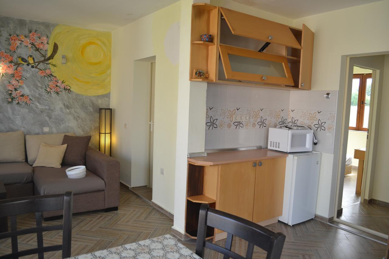לוזנטס Seagarden Villa Resort מראה חיצוני תמונה