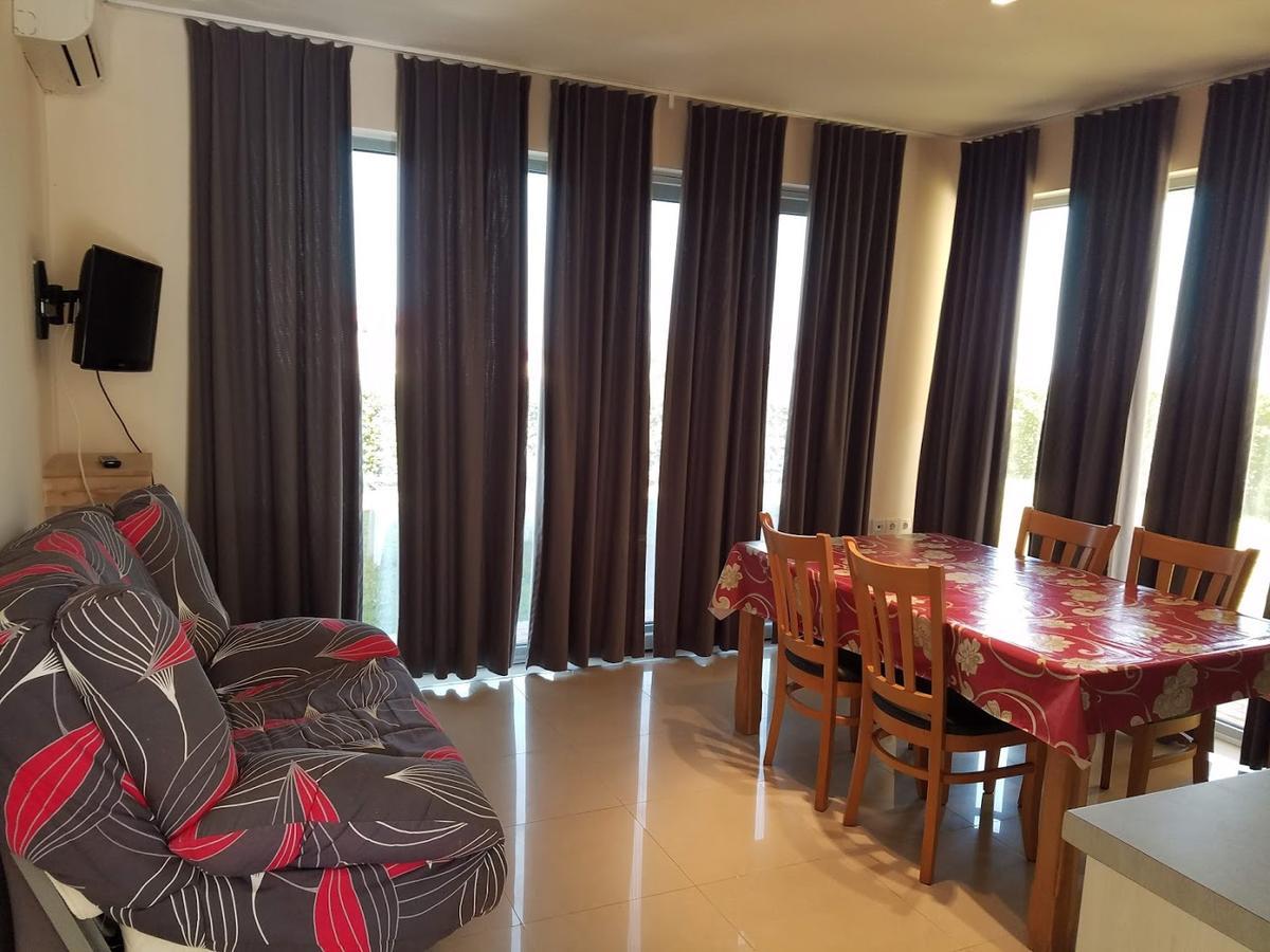 לוזנטס Seagarden Villa Resort מראה חיצוני תמונה