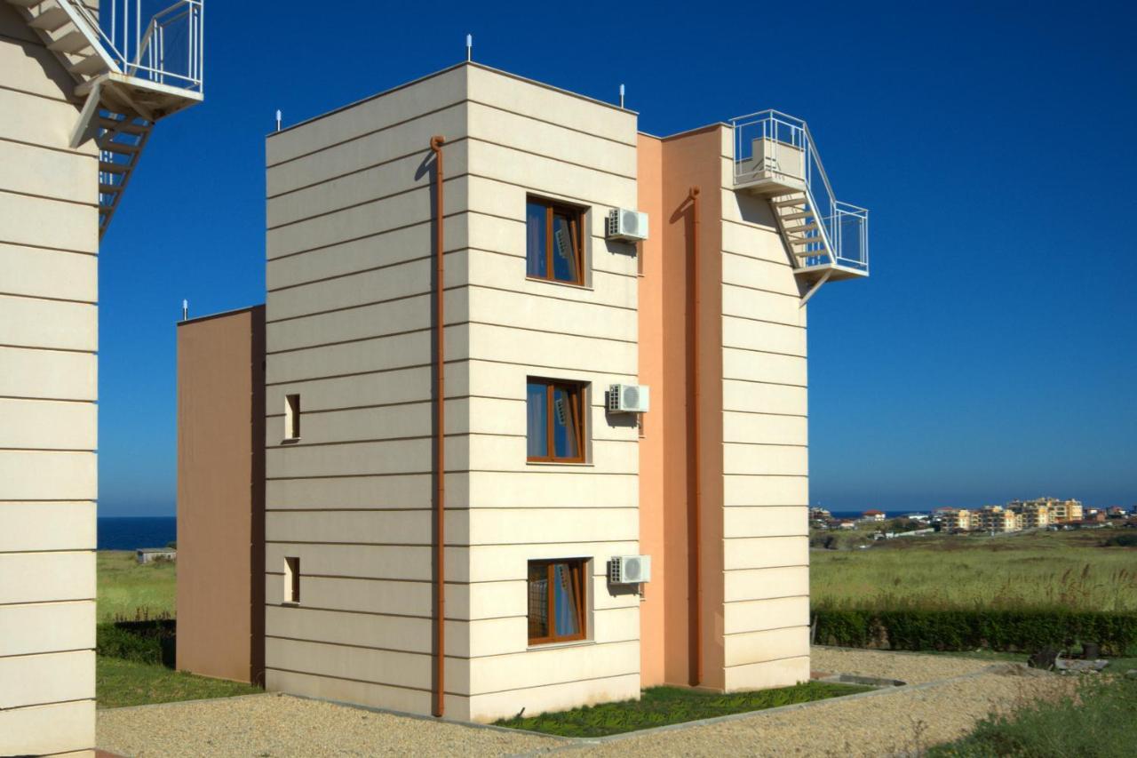 לוזנטס Seagarden Villa Resort חדר תמונה