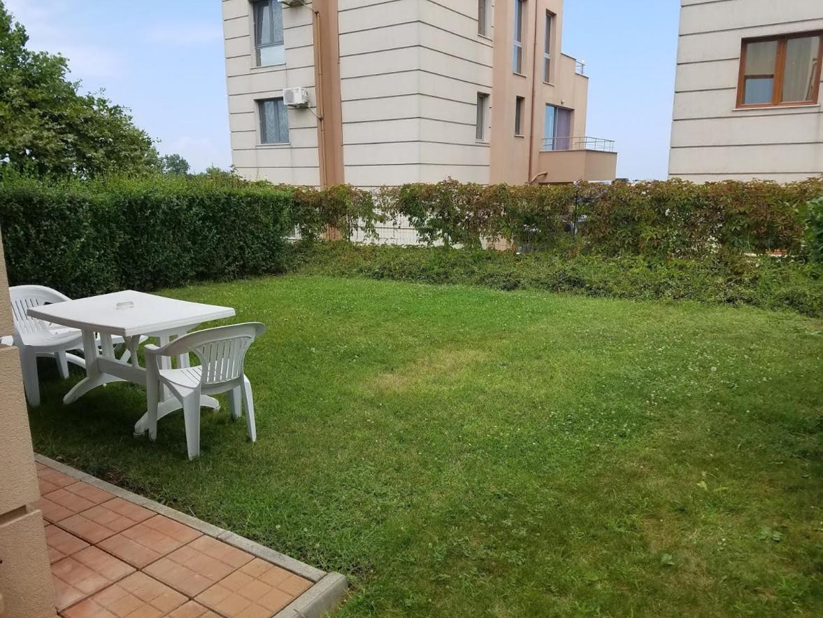 לוזנטס Seagarden Villa Resort מראה חיצוני תמונה